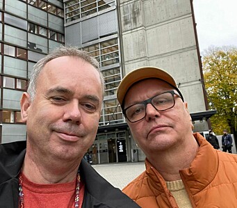 Tom Harald (54) og Markus (61) utsatt for grov homohets på Wallmans. Paret anmeldte hetsen. Nå har politiet henlagt saken
