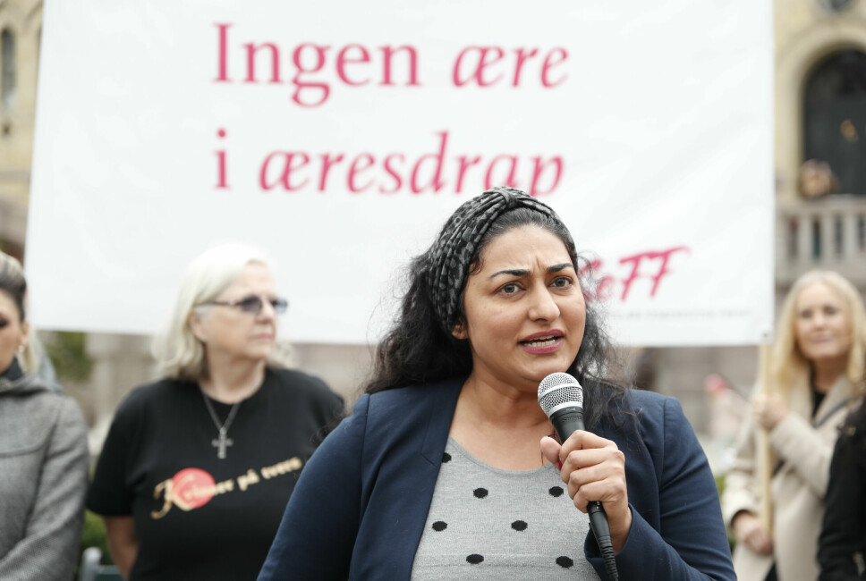 Shabana Rehman var en sterk og tydelig stemme i norsk offentlighet. Her fra en demonstrasjon mot æresdrap i 2017.
