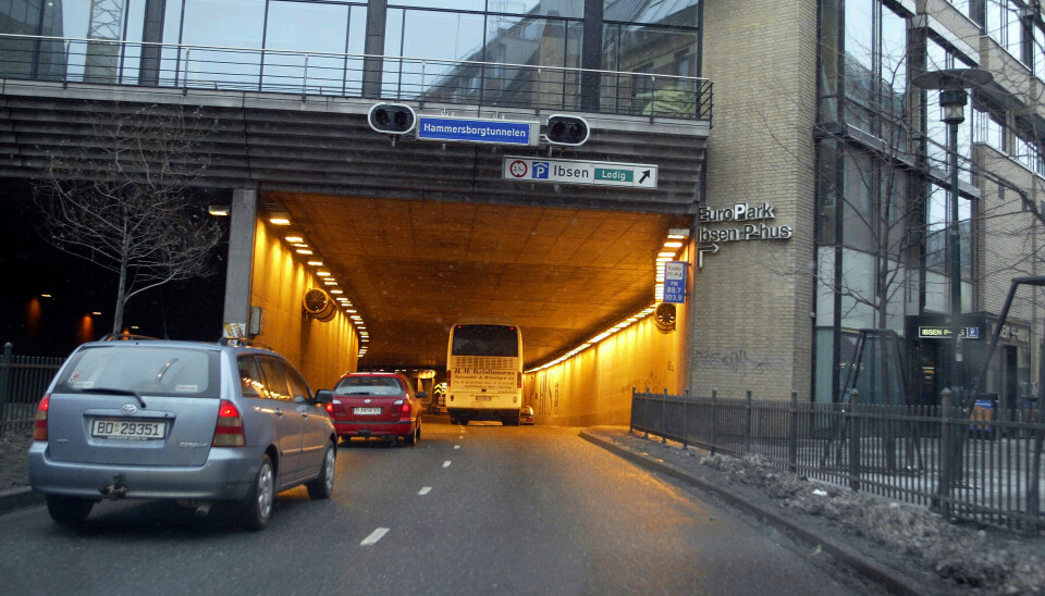 OSLO 20040208. Inngang Hammersborgtunnelen .Foto Knut Falch / NTB