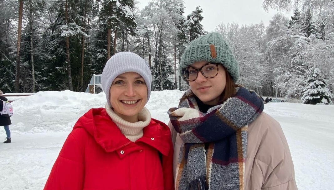 Katherina og Daryna er enige om at det er vanskelig å legge planer for den nærmeste fremtid. Katherina og Daryna er enige om at det er vanskelig å legge planer for den nærmeste fremtid.