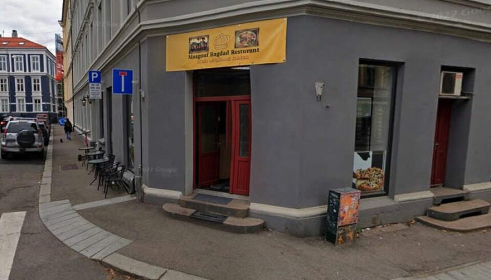 Restauranten ligger i Oslo gate i Gamlebyen. Mattilsynet fant ved inspeksjon i januar svært møkkete og slitne lokaler som de mener utgjorde en risiko for at gjester kunne bli syke av maten.
