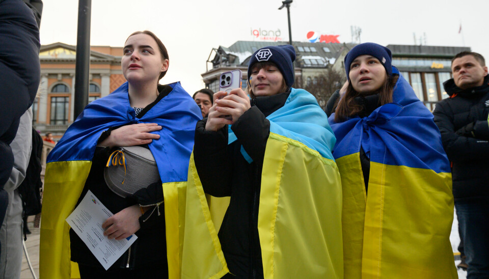 Ukraina-markering foran Stortinget, i forbindelse med ettårsdagen for invasjonen.