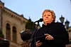 Erna Solberg taler