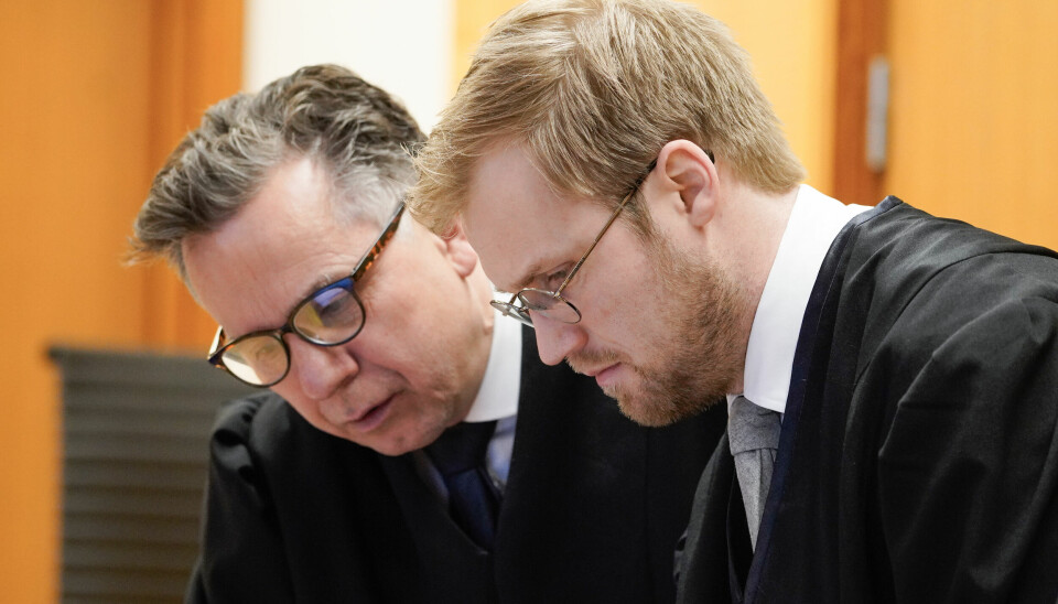 Advokat Ole Petter Drevland og advokat Marius Ihlebæk under rettssaken til Frognerdrapet.