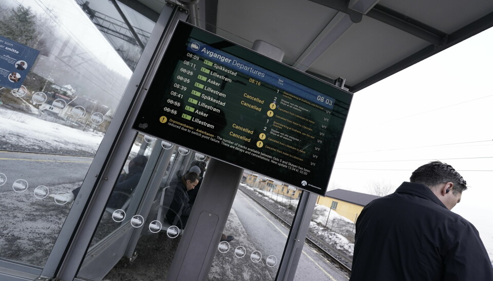 Hvalstad 20230412. Det er store togforsinkelser på østlandet på grunn av problemer med en sporveksler på Skøyen.