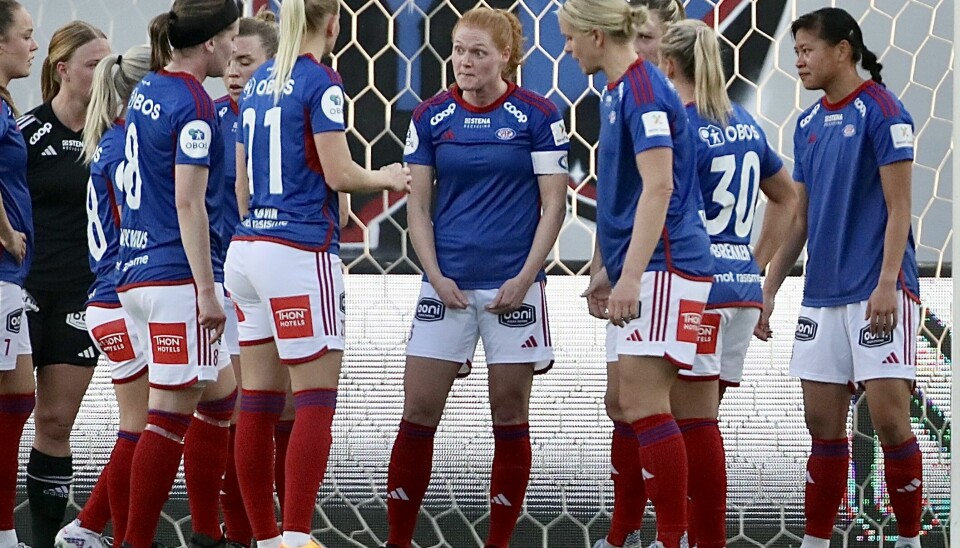Vålerenga-spillerne hadde krisemøte på banen etter Stabæks ledermål.