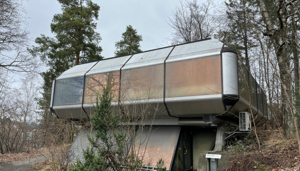 Det spesielle bygget kalt UFO`en på folkemunne er et kjent syn for alle som har kjørt E18 innover mot Oslo.