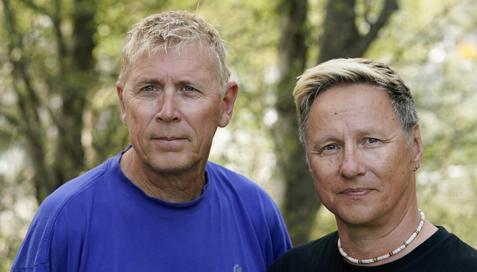 Oslo 20230512. Kristian Dahle og Kjell Olufsen (t.h.) reagerer på at politiet ikke får gå i uniform under Oslo Pride.