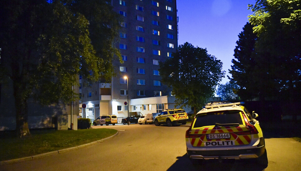 Oslo 20230602. Politiet jobber på stedet etter at en person er bekreftet død, etter å ha blitt skadd med en skarp gjenstand på Bryn. En person er pågrepet i saken.