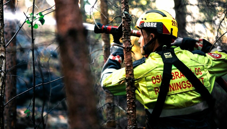 Brannmannskapene fikk relativt rask kontroll over skogbrannen i Østmarka torsdag ettermiddag.