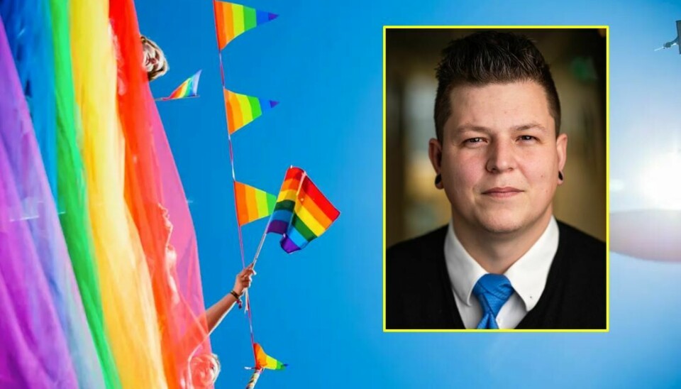 Pride-flagg og Christian Lomsdalen