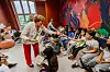 Ordfører Marianne Borgen og klasse 6A ved Tøyen skole.