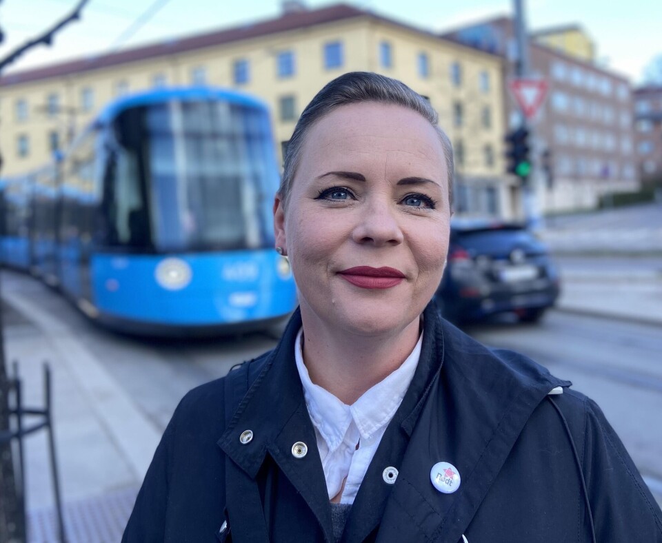Trikkefører og Rødt-politiker Linda er forbannet. Må kjøre med Høyre ...