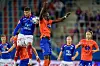 Oslo 20230917. Vålerengas Andrej Ilic og Amidou Diop i aksjon under eliteseriekampen i fotball mellom Vålerenga og Aalesund på Utility Arena i Oslo.Foto: Lise Åserud / NTB