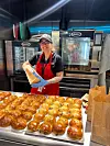 Nylig ble Sara (27) utropt til Årets talent i Circle K sitt talentprogram. – Jeg har lært veldig mye, både om stasjonsfaget og om meg selv og potensialet mitt som leder, sier hun.