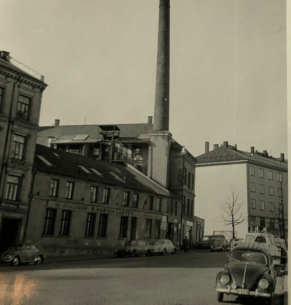 Håndverkergården i Københavngata 2 fotografert på tidlig 1960-tallet. Foto: Privat / Kulturminnefondet