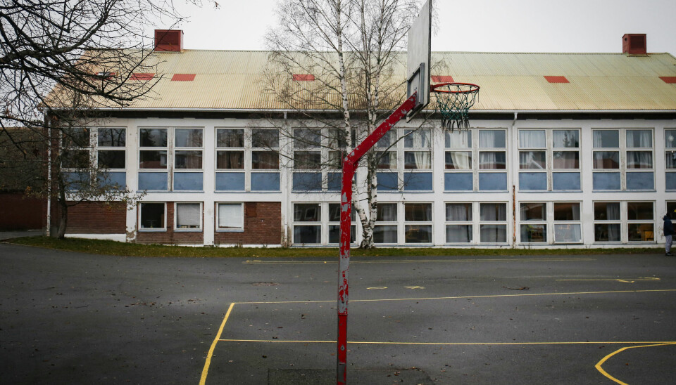 OSLO 20181114.En politikvinne ble utsatt for vold, da hun prøvde å stoppe en slåsskamp på Lambertseter skole i Oslo onsdag.Foto: Fredrik Hagen / NTB