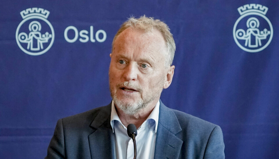 Oslo 20220613. Byrådsleder i Oslo Raymond Johansen (Ap) på hasteinnkalt pressekonferanse i Oslo rådhus om Fornebubanen.