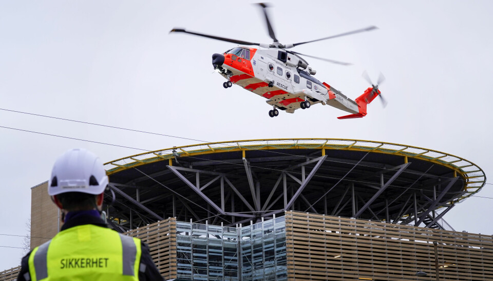 Oslo 20221118. Oslo universitetssykehus HF med bistand fra Forsvaret og Justis- og beredskapsdepartementets NAWSARH-prosjekt gjennomfører beredskapsøvelse med det nye redningshelikopteret SAR Queen AW101 på Ullevål sykehus.