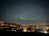 Helgens nordlys, sett fra Møllergata i sentrum.