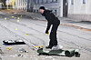 Oslo 20231126. Politiet undersøker stedet der en person ble alvorlig skadet etter å ha blitt påkjørt av en bil ved Solli plass i Oslo.