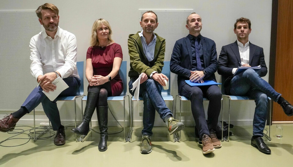 Fra venstre: Eirik Lae Solberg (H), Anne Lindboe (H), Hallstein Bjercke (V), Øyvind Håbrekke (KrF) og Magnus Birkelund (Frp). Foto: Beate Oma Dahle / NTB