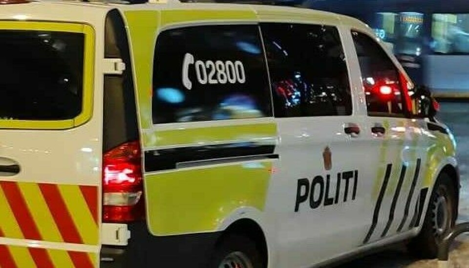 Politibil ved Stortingsgata desember 2023. Foto: Arnsten Linstad