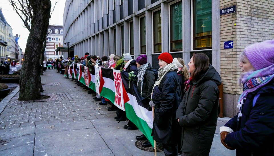 Demonstrasjon til støtte for Palestina og Gaza utenfor Stortinget torsdag morgen.