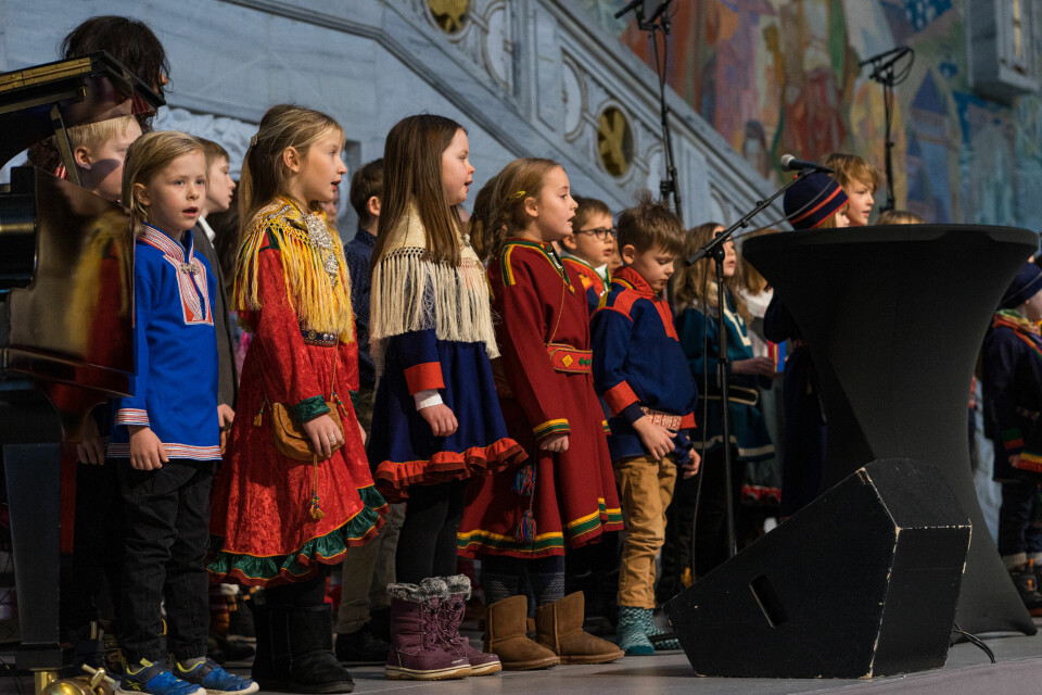 Fra samisk nasjonaldag på Rådhuset. Samisk skole.