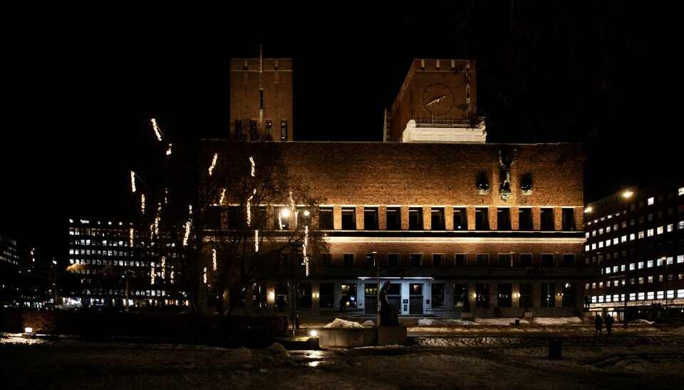 Oslo 20240122. Rådhuset. Oslo rådhus byggdes mellom 1931 og 1950. Arktietene som tegnet hette Arnstein Arneberg og Magnus Poulsson.Foto: Annika Byrde / NTB