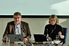 Fra v. Ruter-sjef Bernt Reitan Jenssen og miljø- og samferdselsbyråd Marit Kristine Vea (V) før møte i bystyrets miljø- og samferdselsutvalg. Foto: Arnsten Linstad