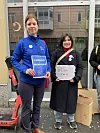 Birgit van der Lans, daglig leder i Samarbeidsrådet for tros- og livssynssamfunn, og Vivian Phan, fra Caritas, utenfor ICC-moskeen.