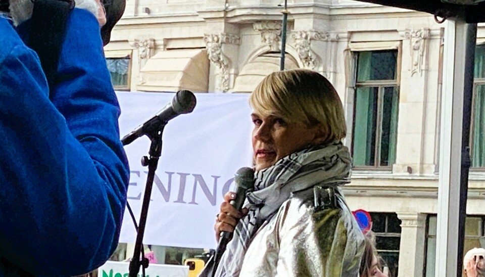 Sigrid Bonde Tusvik ledet demonstrasjonen for en samtykkelov.