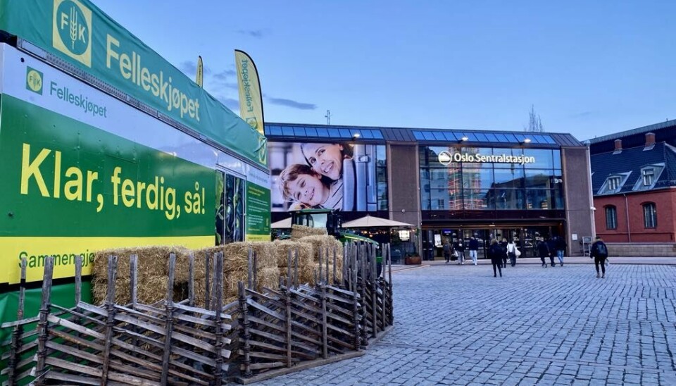 Fredag vil Felleskjøpet etablere seg på Jernbanetorget, utenfor Oslo Sentralstasjon. Bakgrunnen er en nasjonal aksjon som skal sette fokus på matberedskap og økt selvforsyning.