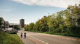 Kommunen skal utvide og oppgradere Økern Torgvei, som løper langs Økern torgs østside.