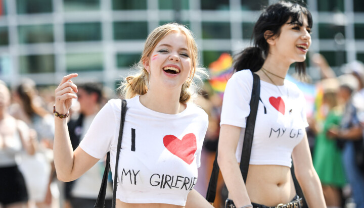 Oslo 20230701. Prideparaden går fra Grønland til Pride Park på Kontraskjæret i Oslo lørdag.