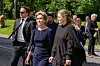 Oslo 20240614. Hilde Hummelvold utenfor Vålerenga kirke i Oslo hvor Petter Nome bisettes fredag.