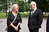 Oslo 20240614. Kristin Clemet og Thor Gjermund Eriksen utenfor Vålerenga kirke i Oslo hvor Petter Nome bisettes fredag.