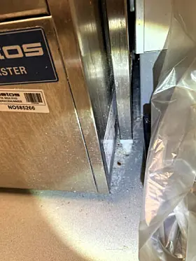 dårlig renhold av utstyr på Digg pizza