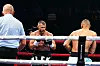 Tidligere MMA-utøver Emil Meek holdt ut i sju runder mot bokseren og regjerende WBO-mester Kevin Melhus. Foto: Morten Lauveng Jørgensen