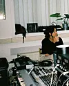 Karoline Karlsen i studio i januar
