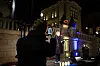 Erna Solberg holdt appell foran Stortinget før fakkeltoget fortsatte til Utenriksdepartementet på 7. juniplassen. Foto: Sumitra Sarkar