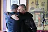 Oslo 20241204. Asgeir Føyen ble tildelt prisen Årets ålreite fyr, av forfatter Jo Nesbø under årets Harry Hole-prisutdeling.