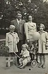 Inger Elise Ræder Sverre, Kari Sverre, Nicolai Ditlev Ræder