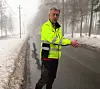 Knut Johansson seksjonsjef i bymiljøetaten i Maridalen advarer mot elg som krysser veibanen.