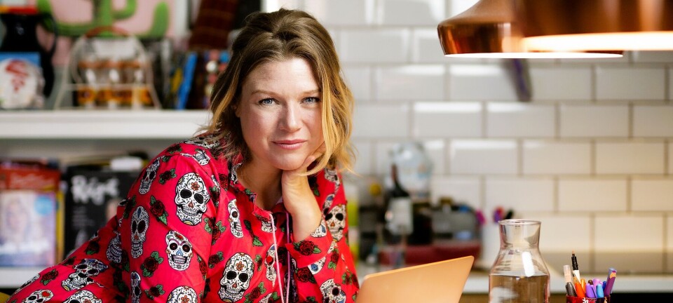 Lærer og mamma slår alarm om forslag i skoleplan: – Store klasser og stappfulle klasserom vil bare gjøre vondt verre